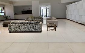 Apartamento confortável, região do Iguatemi